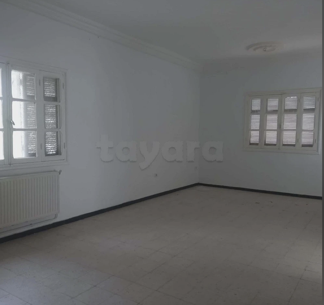 Le Bardo&nbsp;Le Bardo&nbsp;Location&nbsp;Appart. 4 pi�ces&nbsp;Une magnifique villa situ�e dans un quartier calme