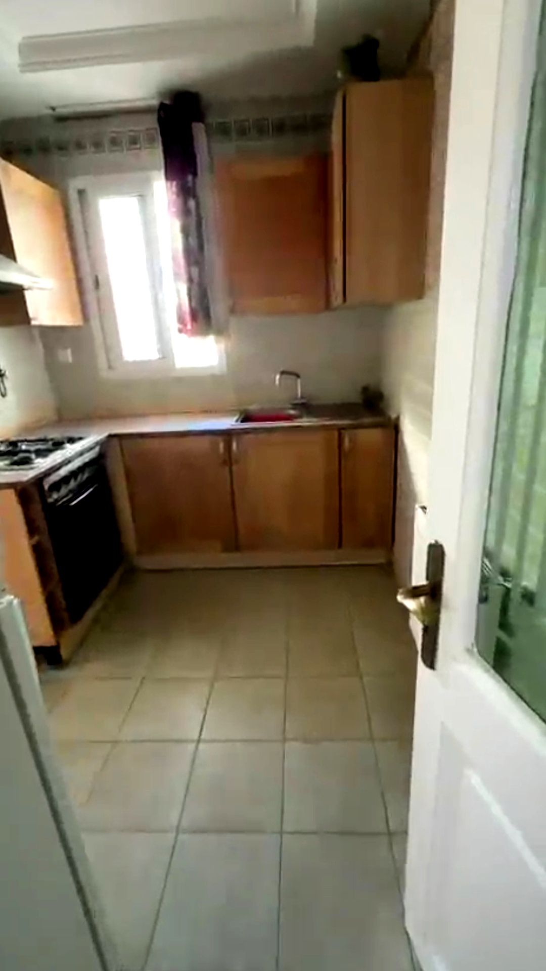 Ariana Ville&nbsp;Cite Ennasr 2&nbsp;Location&nbsp;Appart. 3 pi�ces&nbsp;S2 lux meubl� 2100 dt par mois