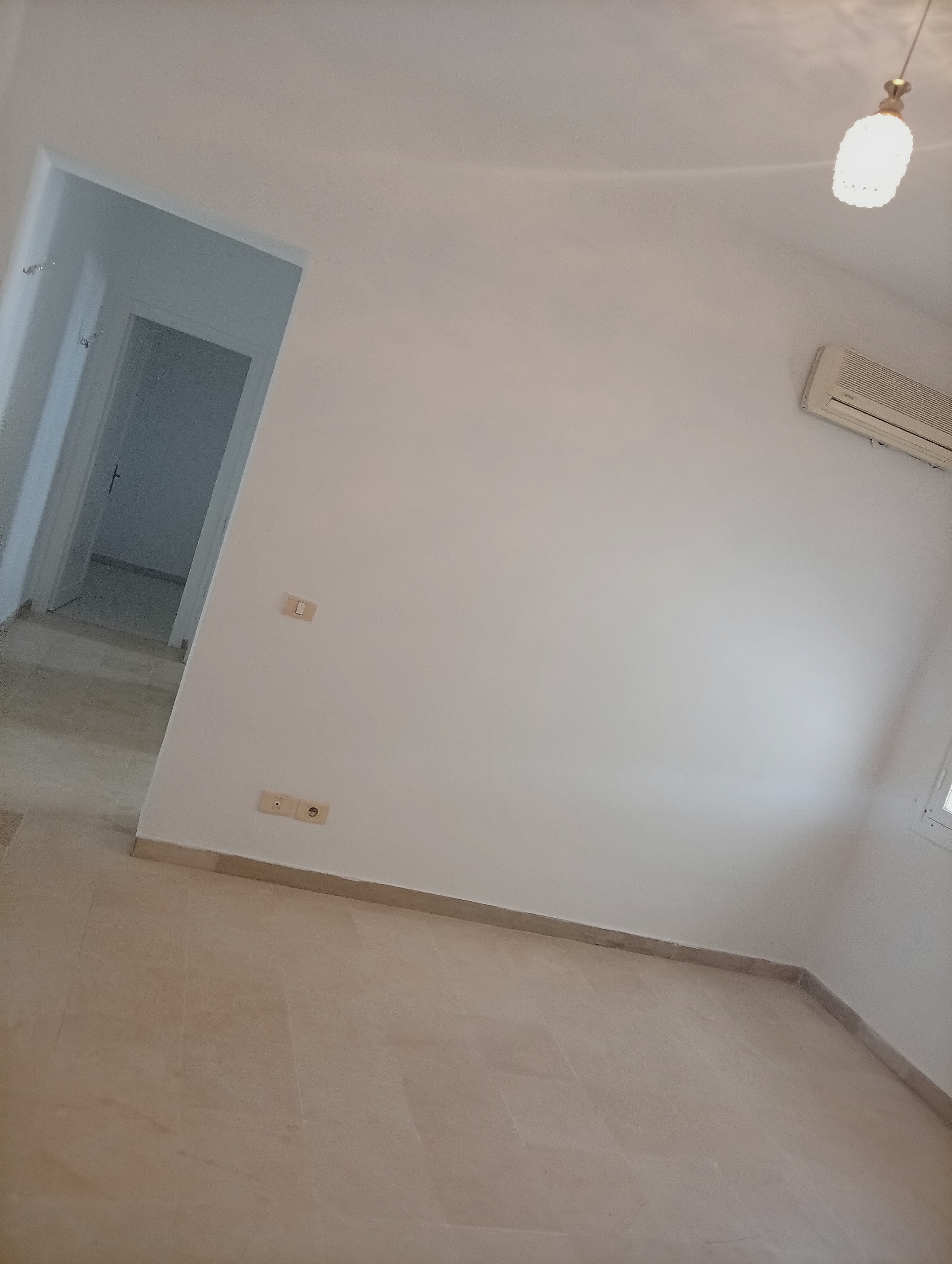 Ariana Ville&nbsp;Ariana&nbsp;Location&nbsp;Appart. 2 pi�ces&nbsp;Cit� ennasr s1