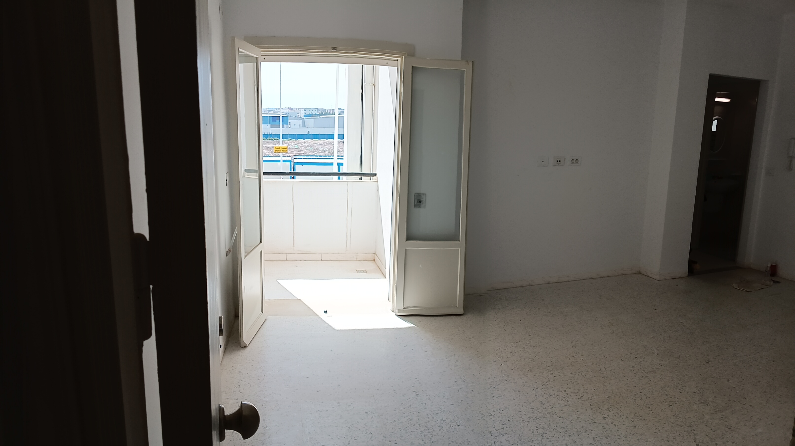 Ezzouhour (Tunis)&nbsp;Cite Ezzouhour&nbsp;Location&nbsp;Appart. 2 pi�ces&nbsp;Un appartement jamais habit�