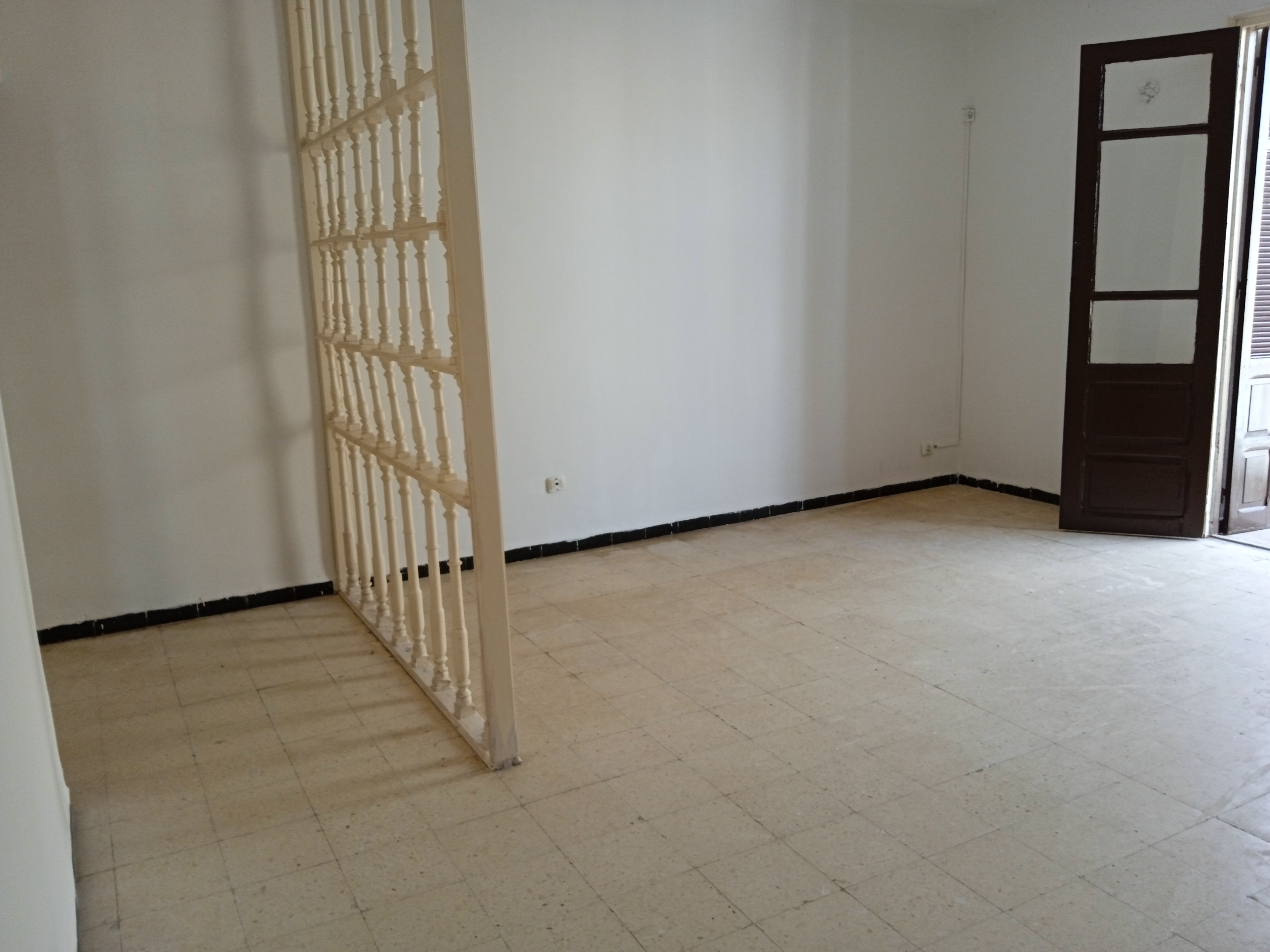 Le Bardo&nbsp;Ksar Said&nbsp;Location&nbsp;Appart. 3 pi�ces&nbsp;Appartement lumineux et convivial id�alement situ�