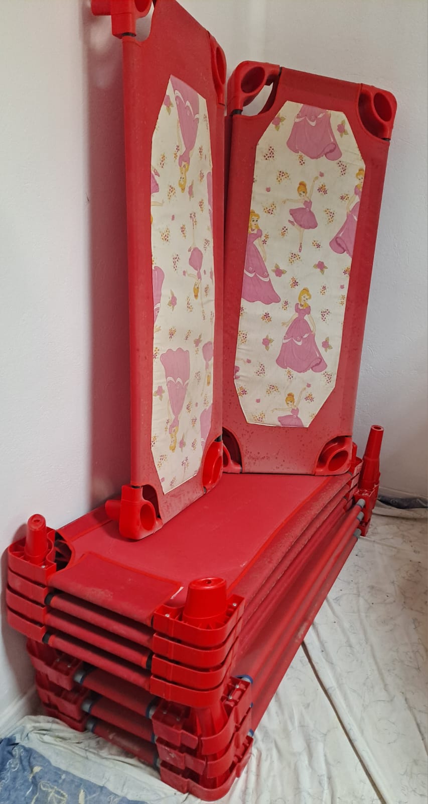 La Goulette&nbsp;La Goulette&nbsp;Autre&nbsp;Autre&nbsp;Mat�rielle �quipements jardin d'enfants