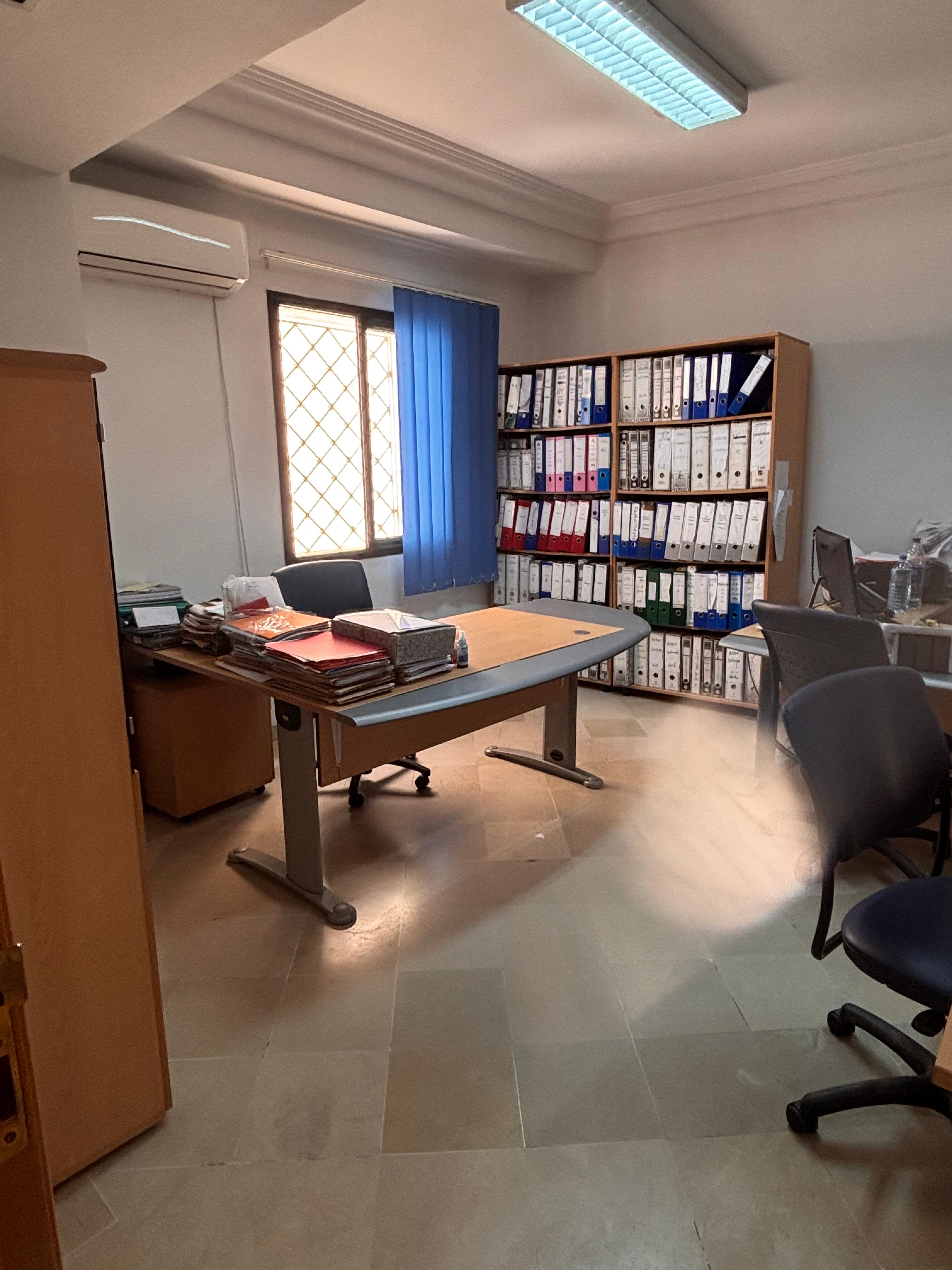 Bab Bhar&nbsp;Montplaisir&nbsp;Vente&nbsp;Autre&nbsp;Bureau h3 a jeanne d'arc