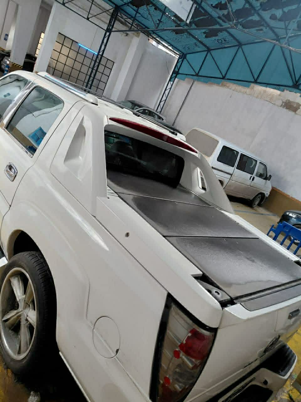 Bab Souika&nbsp;Bab Souika&nbsp;Cadillac&nbsp;Escalade&nbsp;Cadillac escalade  essence gaz vignete agricol 35d