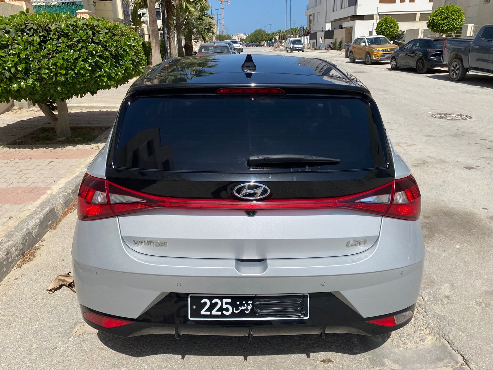 Ain Zaghouan&nbsp;Jardins de Carthage&nbsp;Hyundai&nbsp;Autre Mod�le&nbsp;I20 vitesse automatique
