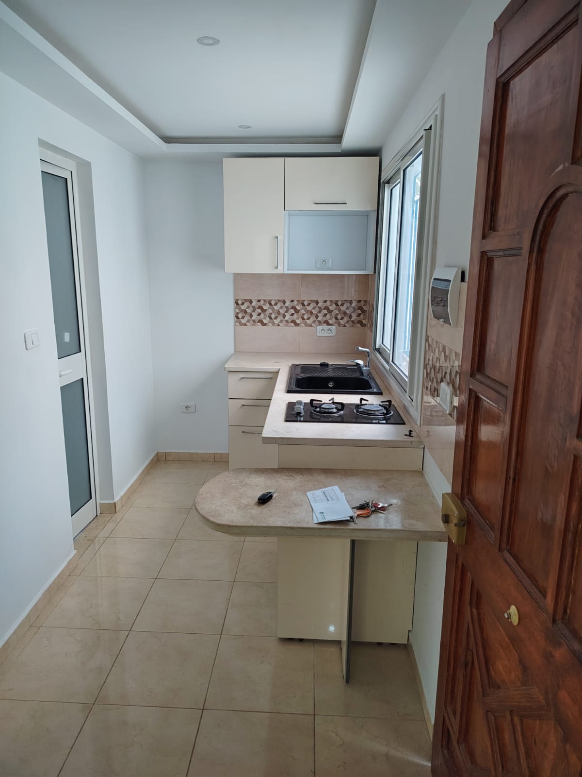 El Omrane&nbsp;El Omrane&nbsp;Location&nbsp;Appart. 1 pi�ce&nbsp;Studio s0 hst a france ville wb4476