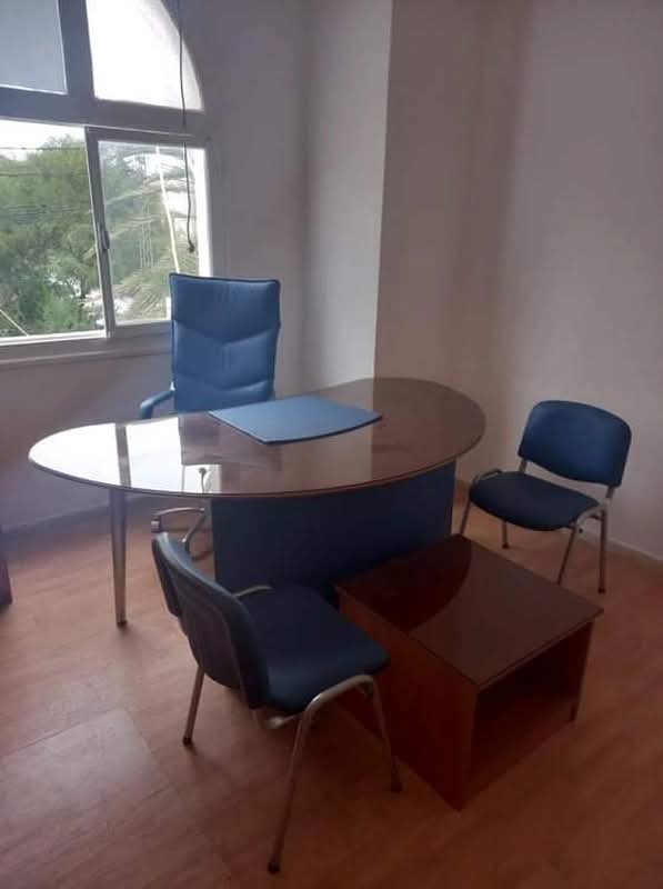 Ariana Ville&nbsp;El Menzah 5&nbsp;Bureaux & Commerces&nbsp;Bureau&nbsp;Bureau 1 pi�ce � el manzah 5 wb3034