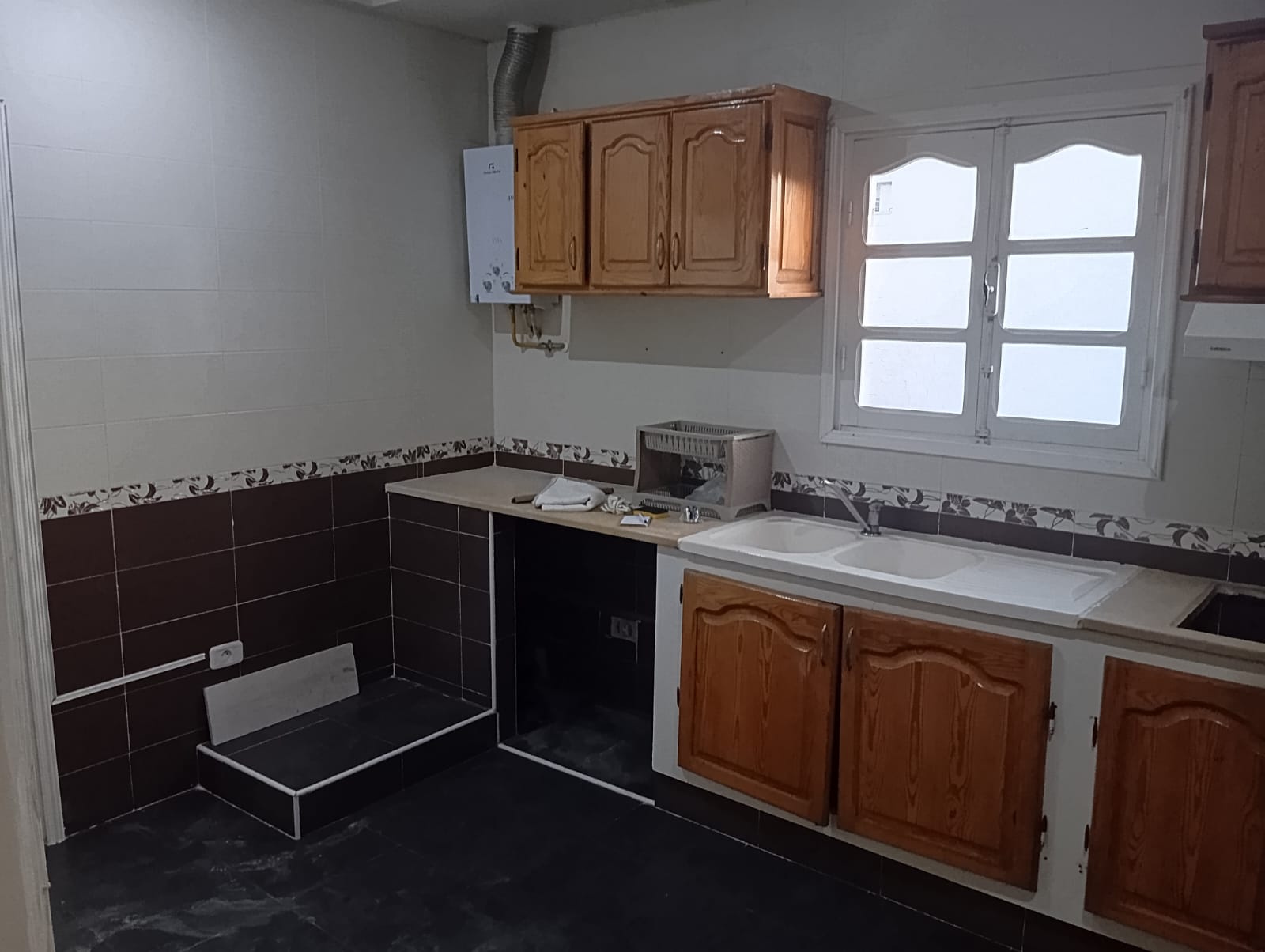 Cite El Khadra&nbsp;Cite Oplympique&nbsp;Location&nbsp;Appart. 3 pi�ces&nbsp;S plus 2 a la cit� olympique wb4477