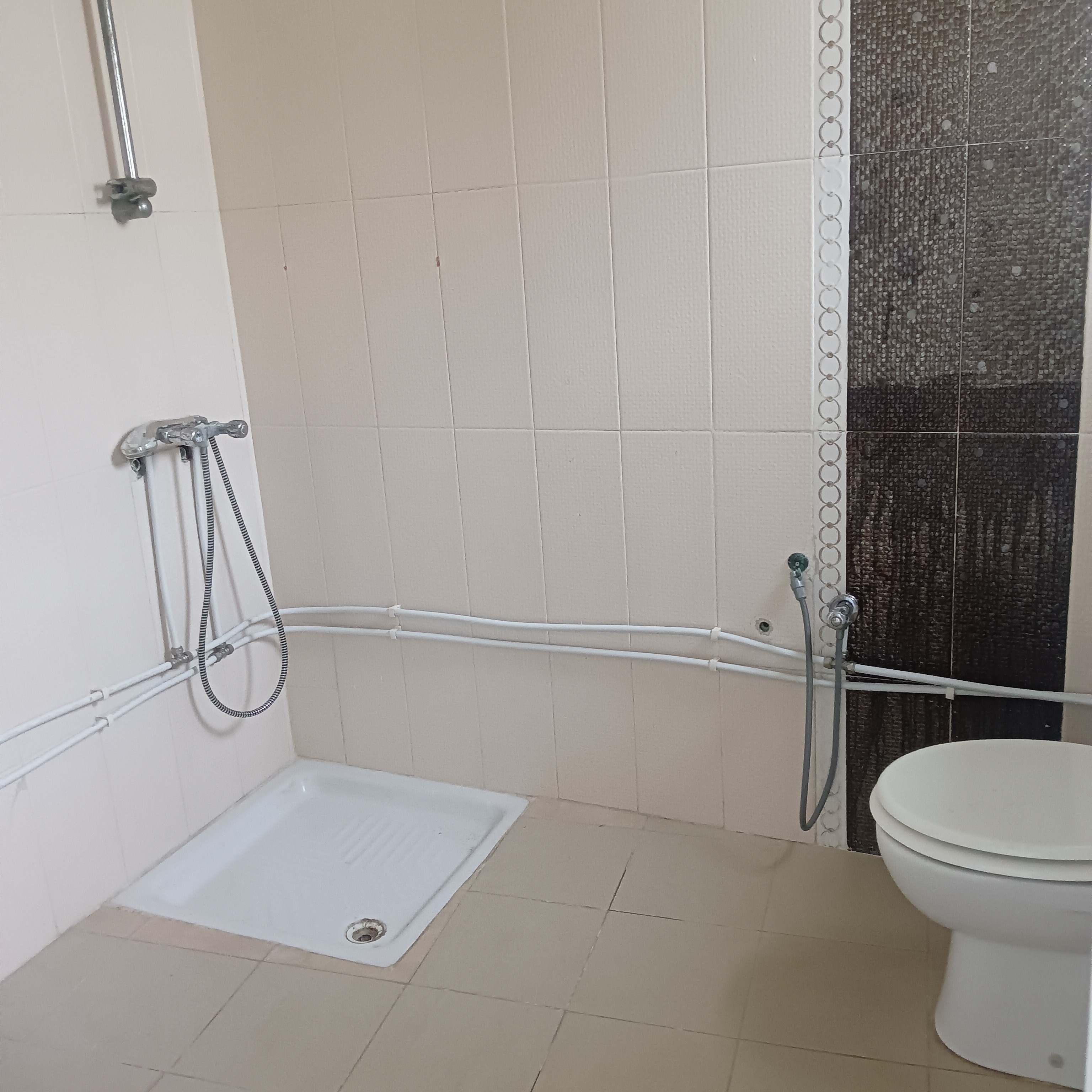 Ariana Ville&nbsp;Cite Ennasr 2&nbsp;Location&nbsp;Appart. 1 pi�ce&nbsp;S1 usage habitation ou bureautique