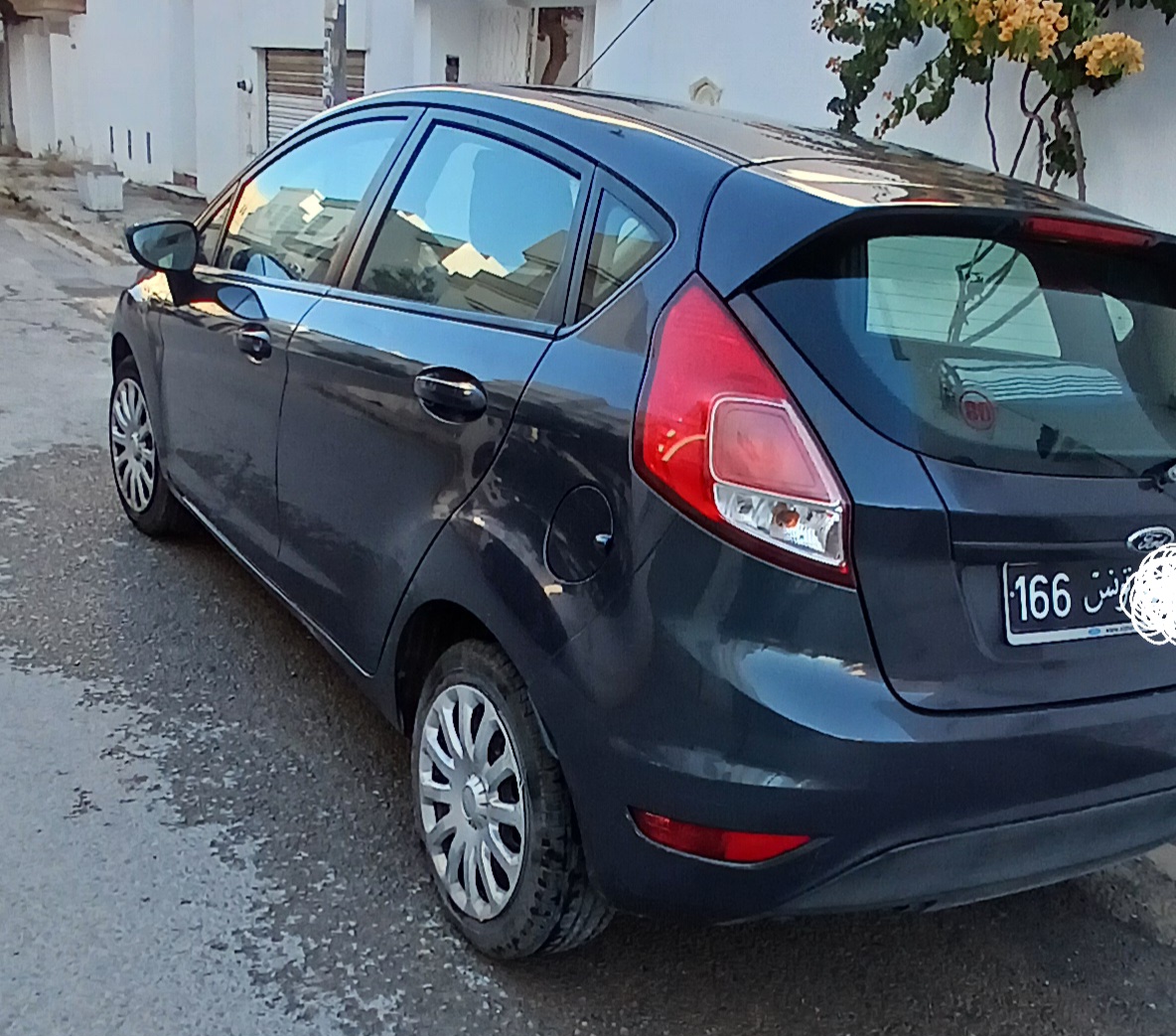 Mnihla&nbsp;Jardins d'el Menzah&nbsp;Ford&nbsp;Fiesta&nbsp;Ford fiesta