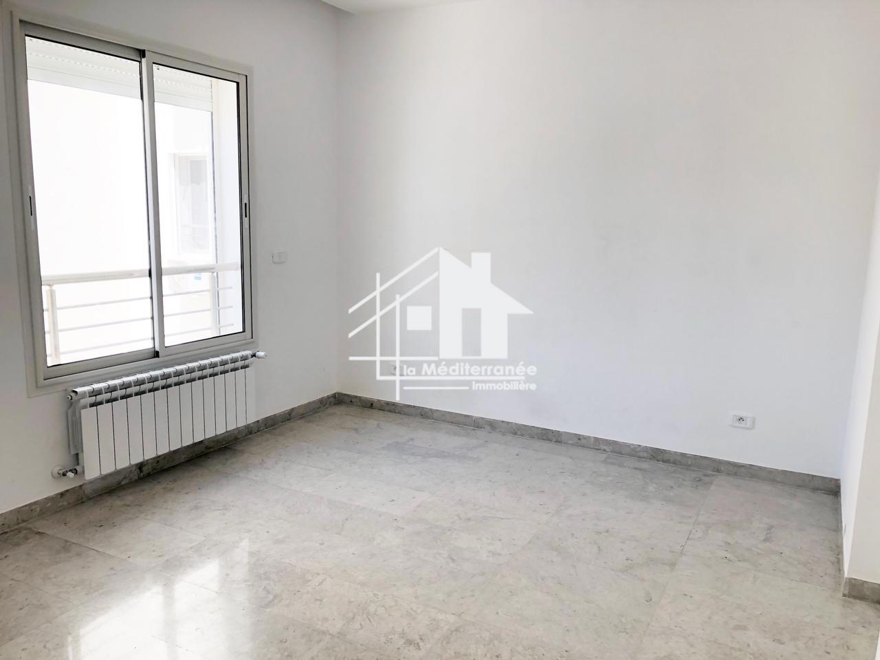 La Soukra&nbsp;La Soukra&nbsp;Location&nbsp;Appart. 4 pi�ces&nbsp;S3 � la soukra