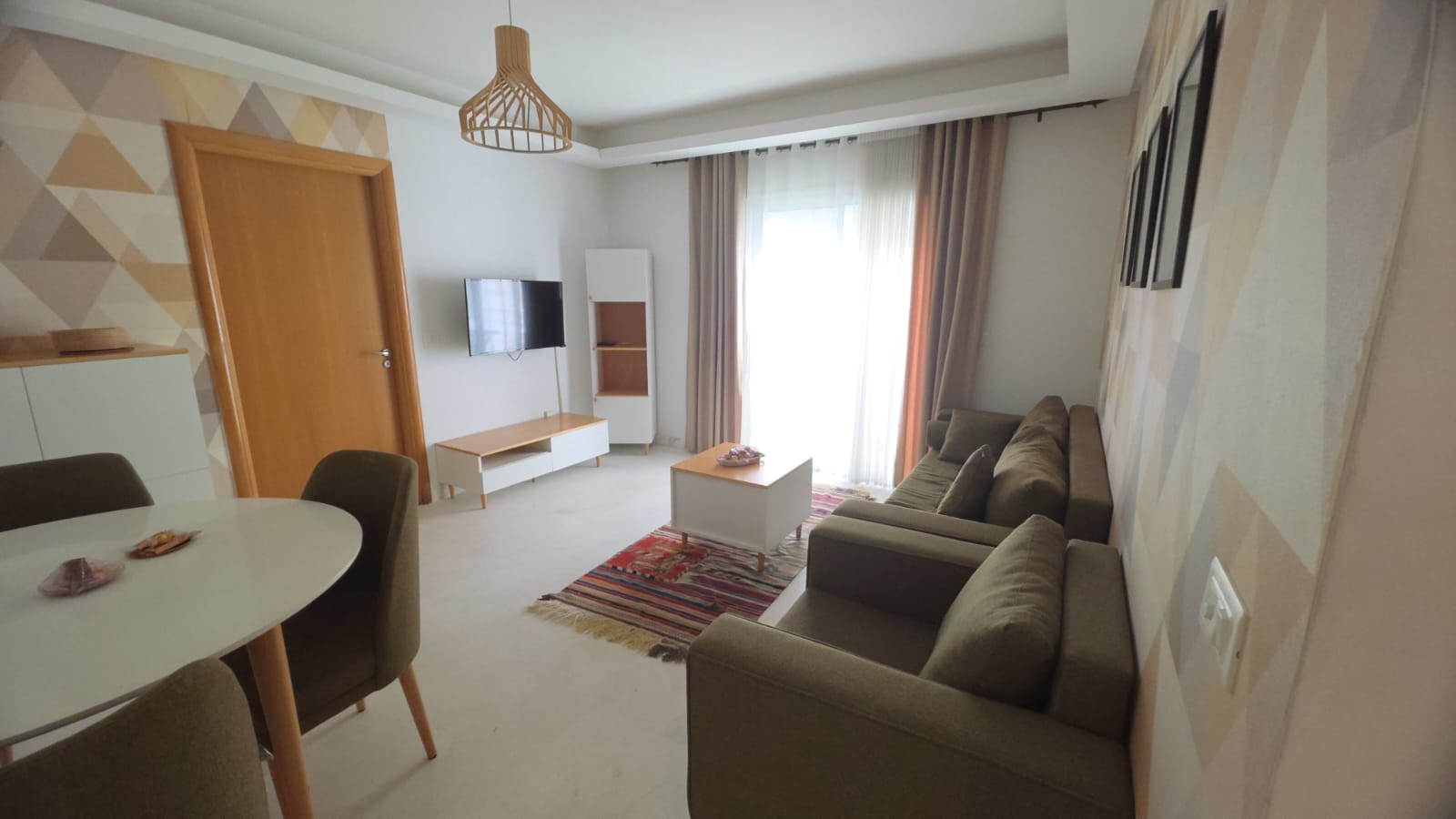 Ain Zaghouan&nbsp;Jardins de Carthage&nbsp;Location&nbsp;Appart. 2 pi�ces&nbsp;Al spacieux s1 meubl� au jardin de carthage