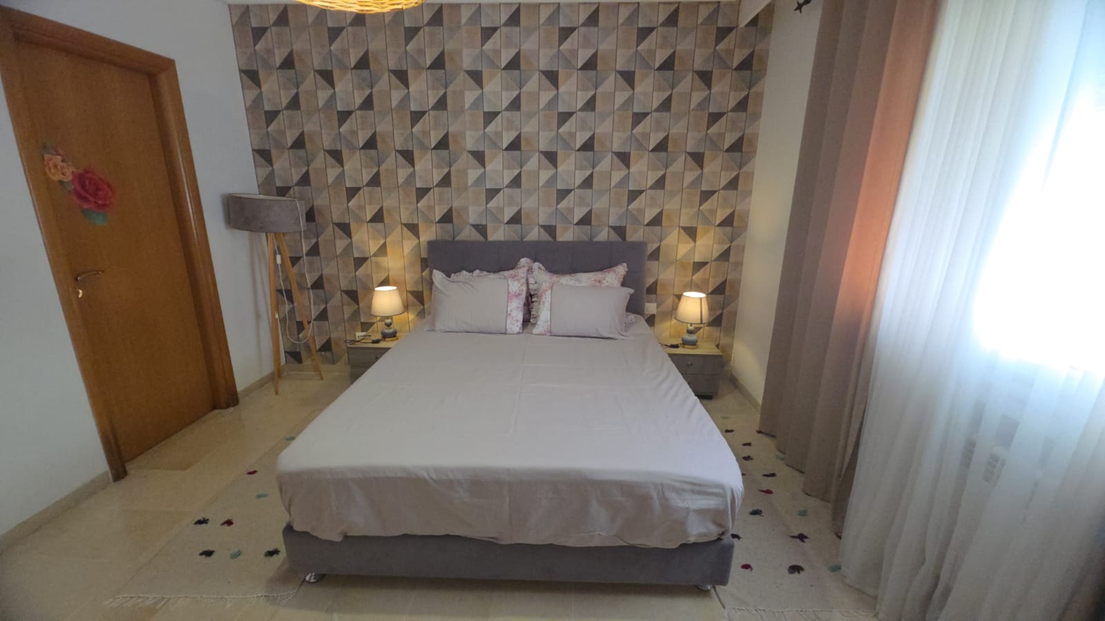 Ain Zaghouan&nbsp;Jardins de Carthage&nbsp;Location&nbsp;Appart. 2 pi�ces&nbsp;Al spacieux s1 meubl� au jardin de carthage