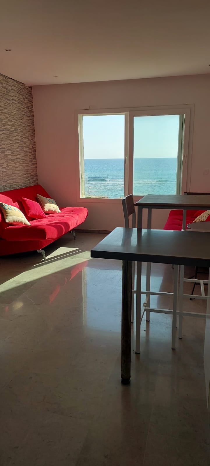 Hergla&nbsp;Hergla&nbsp;Location&nbsp;Appart. 3 pi�ces&nbsp;Appartement pieds dans l'eau