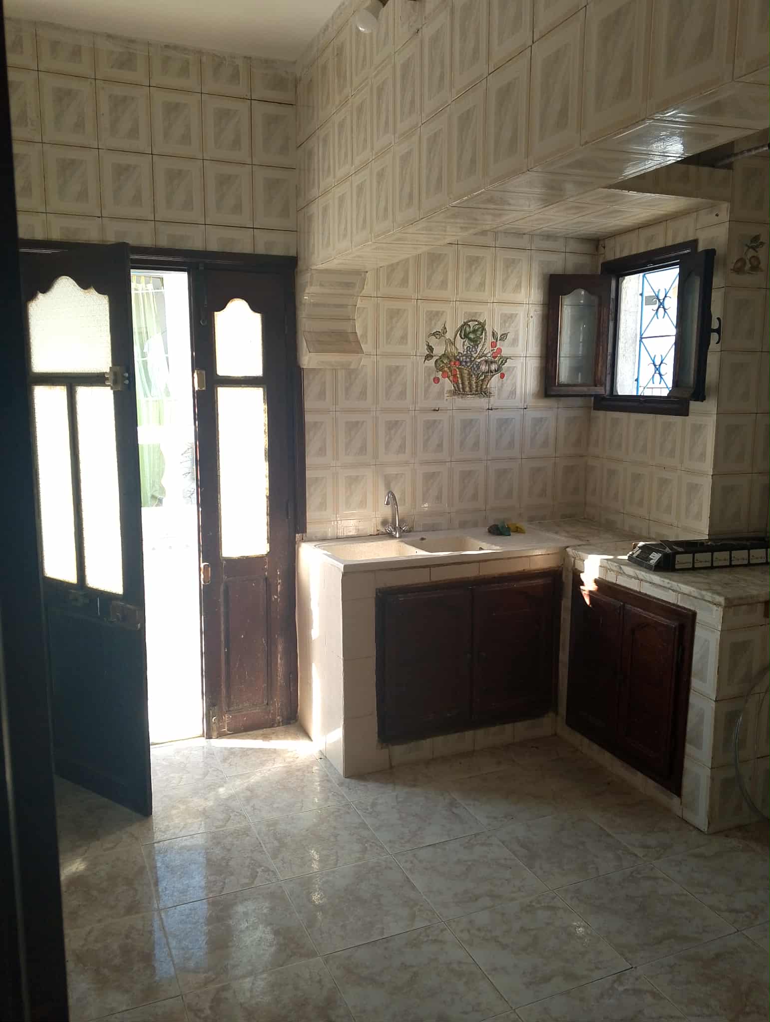 Le Bardo&nbsp;Le Bardo&nbsp;Location&nbsp;Appart. 3 pi�ces&nbsp;S plus 2 avec terasse au bardo pour famille