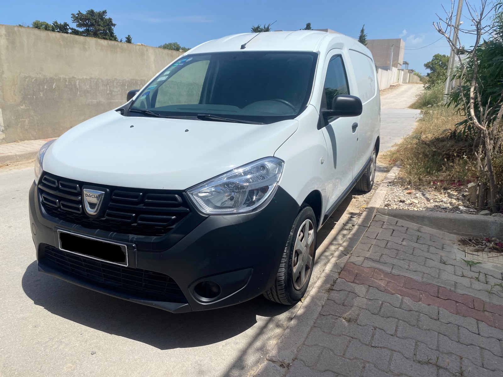 La Marsa&nbsp;Gammart&nbsp;Dacia&nbsp;Autre Mod�le&nbsp;Dacia dokker van lux
