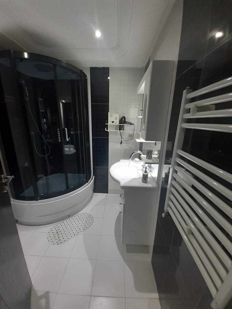 Monastir&nbsp;Monastir&nbsp;Location&nbsp;Appart. 1 pi�ce&nbsp;Appartement a  falaise  residence horizon 3