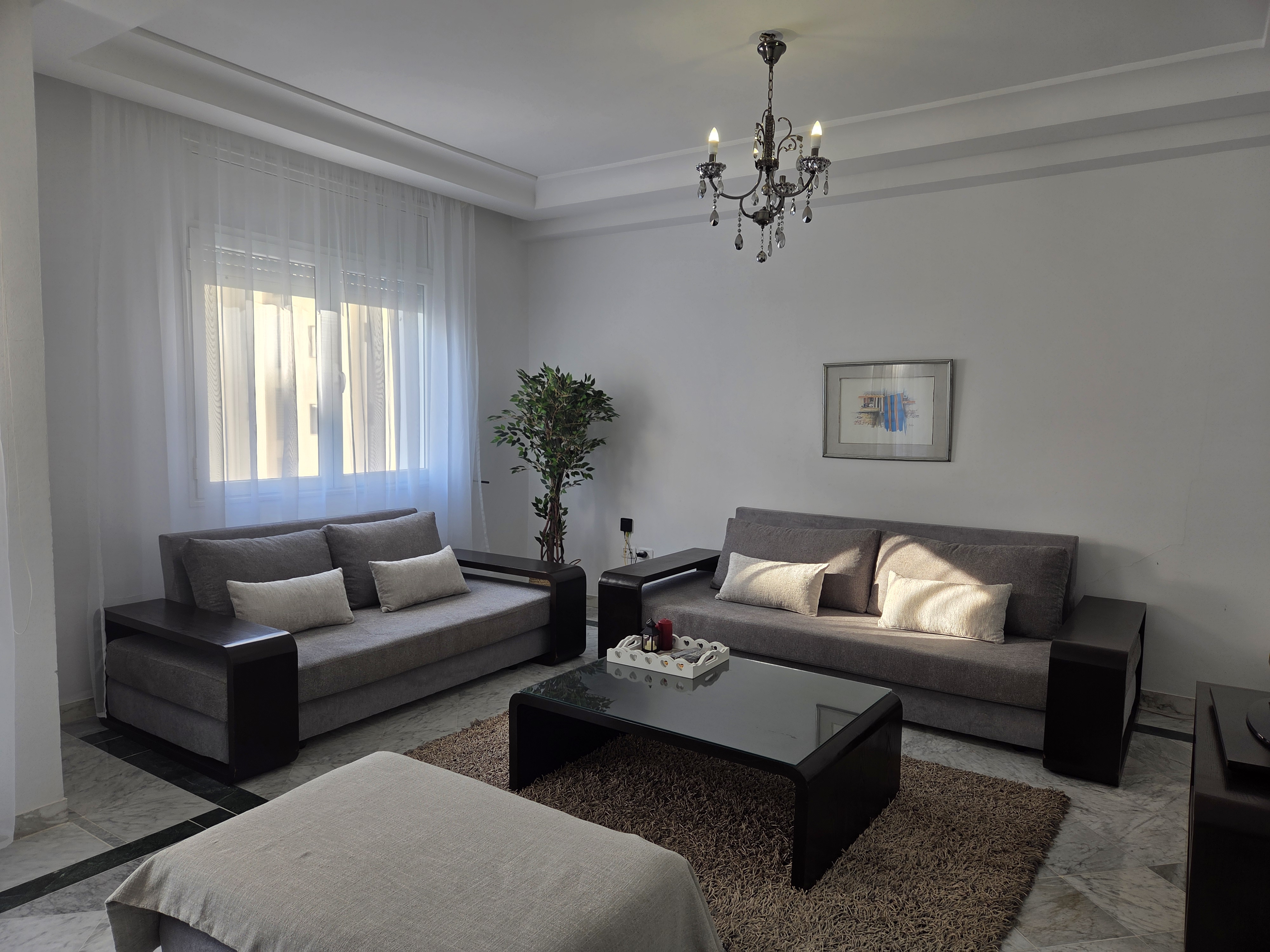 Ain Zaghouan&nbsp;Ain Zaghouan&nbsp;Location&nbsp;Appart. 3 pi�ces&nbsp;Sup app meubl� s2 lumineux ain zaghouan nord