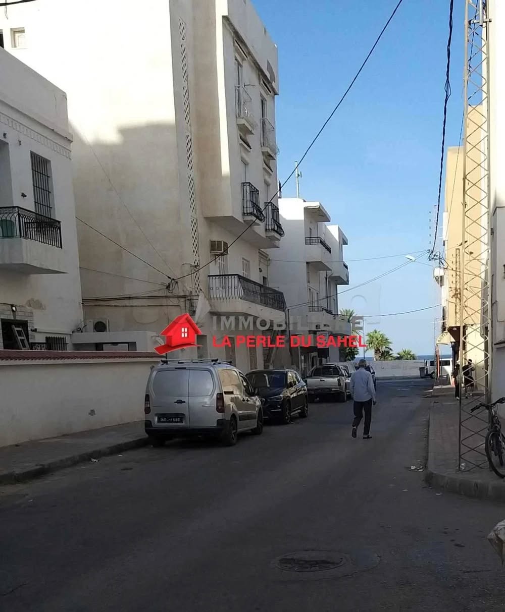 Sousse Ville&nbsp;Sousse Corniche&nbsp;Vente&nbsp;Appart. 5 pi�ces+&nbsp;Deux appartements s 1    s 2