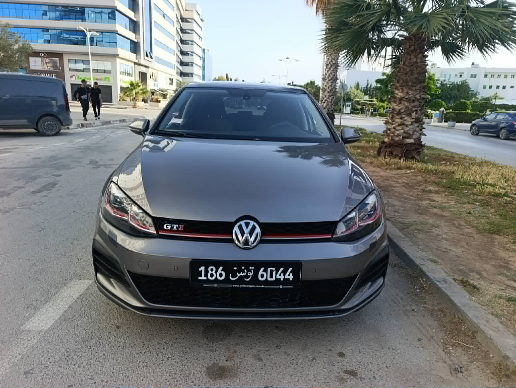 Ariana Ville&nbsp;Ariana&nbsp;Volkswagen&nbsp;Golf 7&nbsp;Golf 7 premi�re main