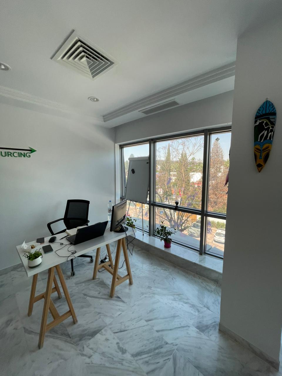 Cite El Khadra&nbsp;Cite Jardins&nbsp;Bureaux & Commerces&nbsp;Bureau&nbsp;Bureau 80m2 � alain savary