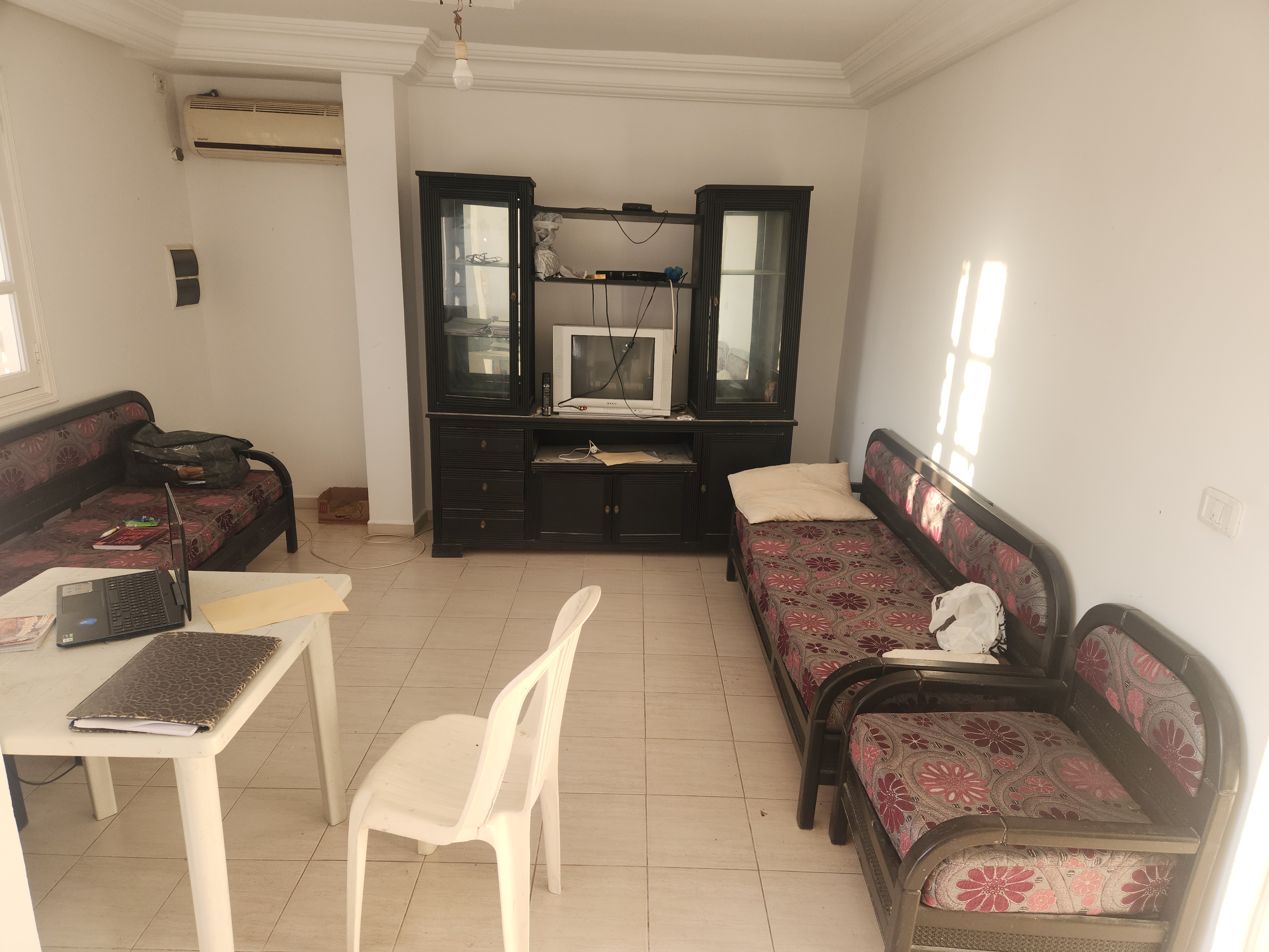 Raoued&nbsp;Ariana Essoughra&nbsp;Location&nbsp;Appart. 2 pi�ces&nbsp;S plus1 en face d'esprit