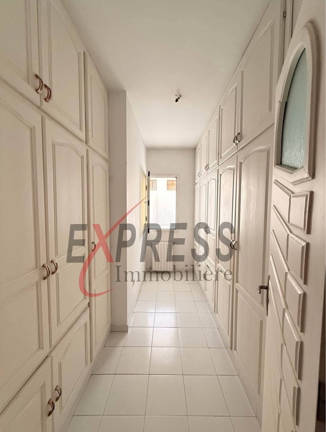 Location&nbsp;Appart. 4 pi�ces