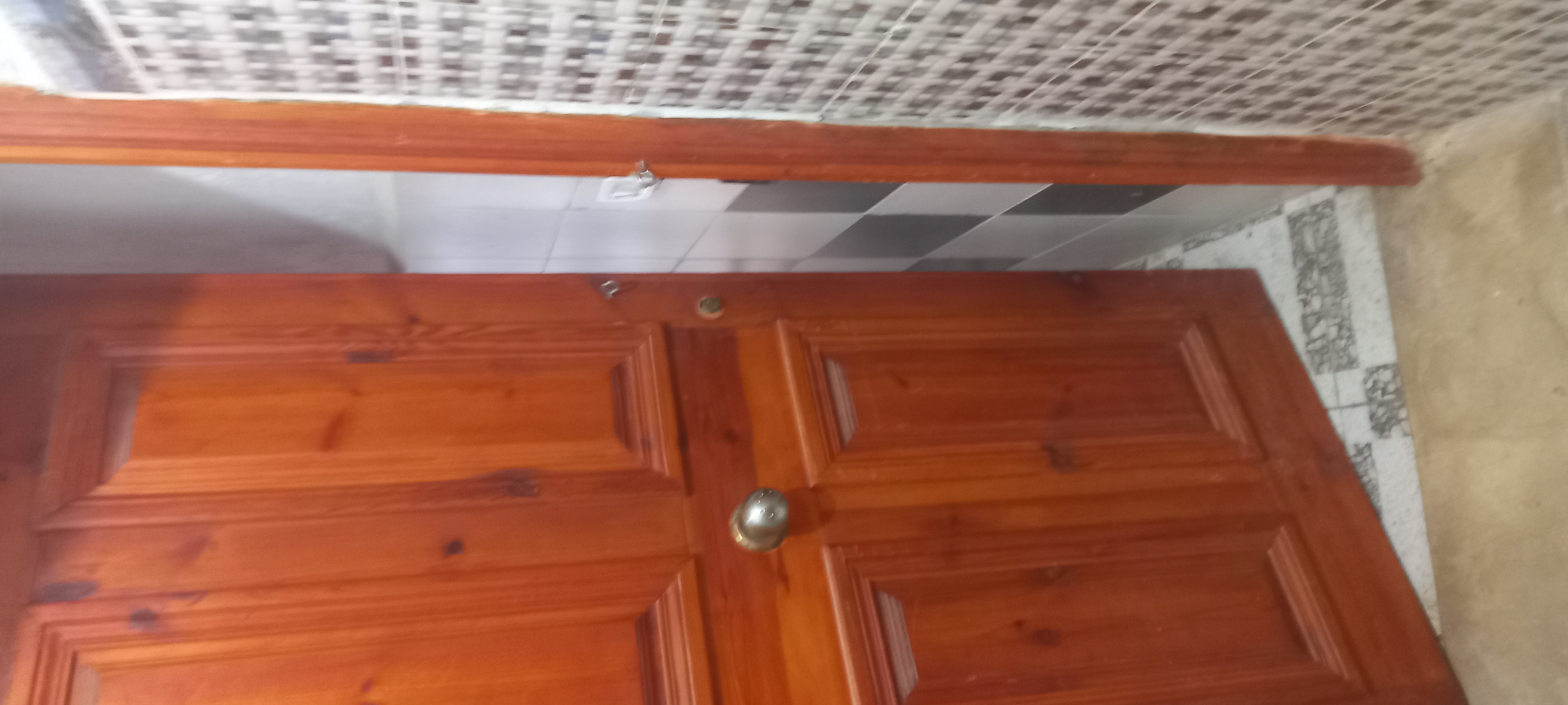 El Omrane Superieur&nbsp;Cite Ibn Khaldoun I&nbsp;Location&nbsp;Appart. 1 pi�ce&nbsp;Std meubl� individuel