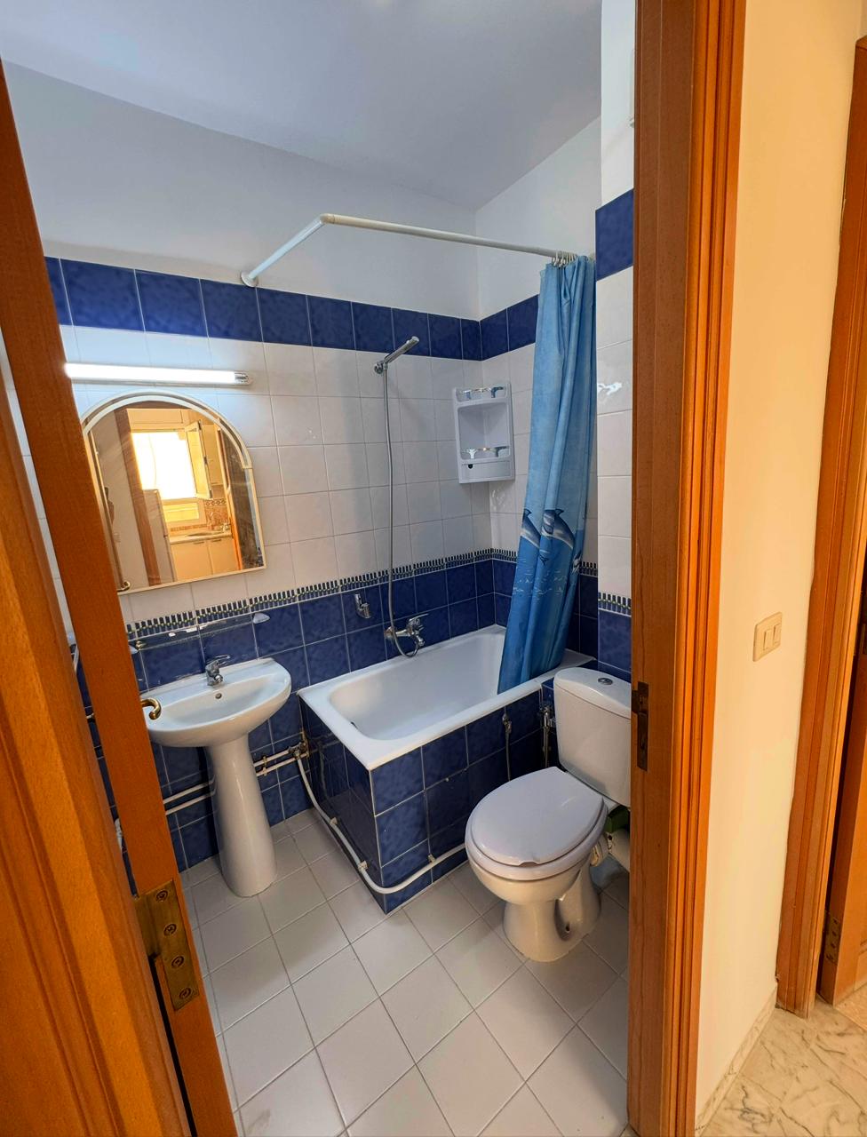 Ariana Ville&nbsp;Cite Ennasr 2&nbsp;Location&nbsp;Appart. 2 pi�ces&nbsp;Appartement s plus 1 meubl� � ennaser 2
