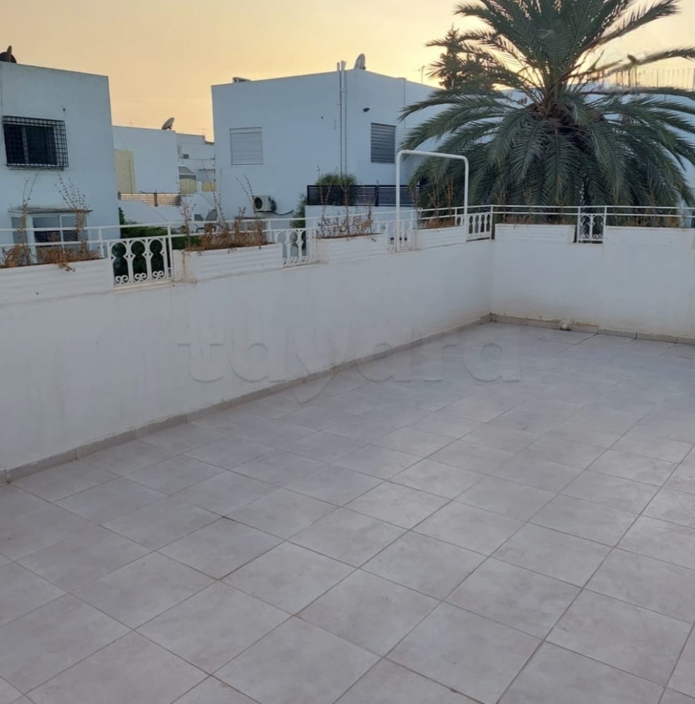 Location&nbsp;Duplex