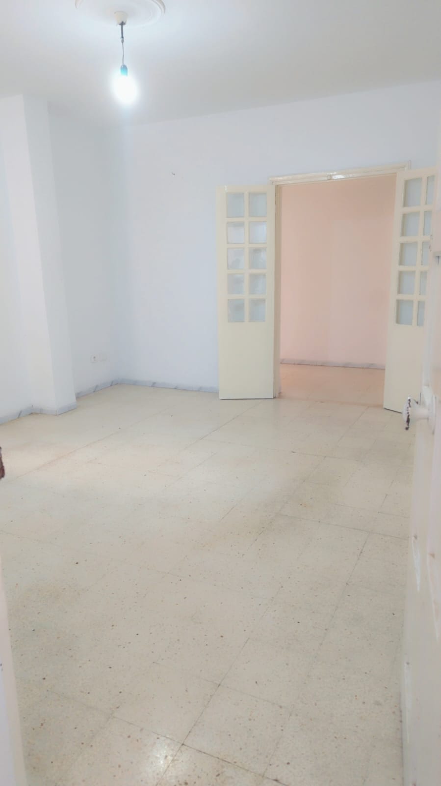 Ariana Ville&nbsp;Riadh Landlous&nbsp;Location&nbsp;Appart. 2 pi�ces&nbsp;S2 pour une famille