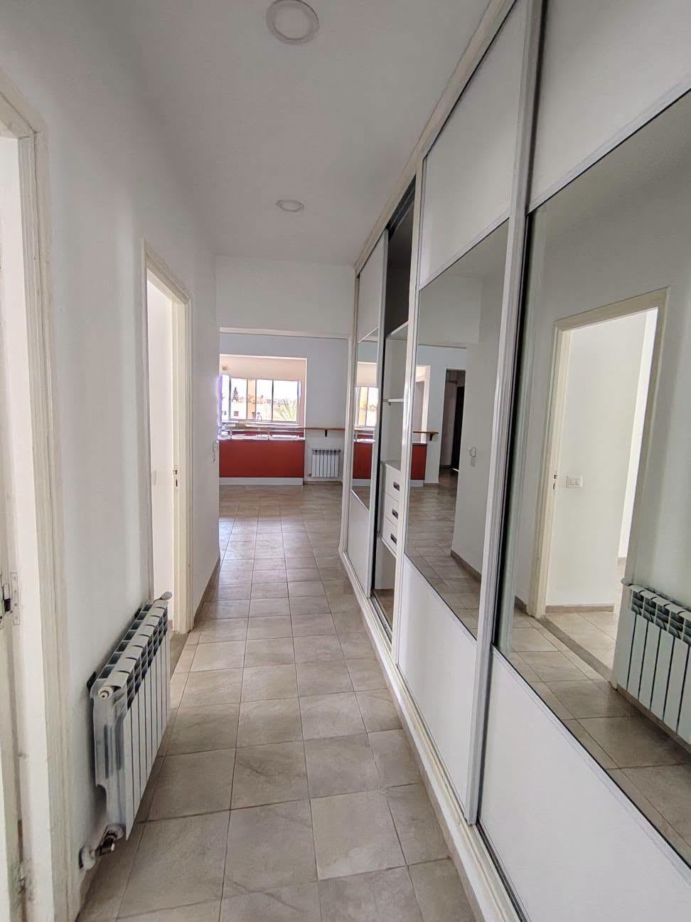 Ariana Ville&nbsp;El Menzah 7&nbsp;Location&nbsp;Maisons&nbsp;Menzah 7 joli �tage villa s2 bien situ�