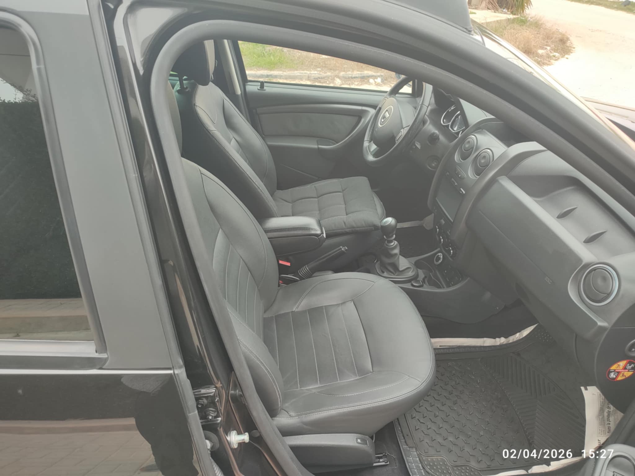 La Soukra&nbsp;La Soukra&nbsp;Dacia&nbsp;Duster&nbsp;Duster suv 44 import mod�l uniq neuf  51 550366