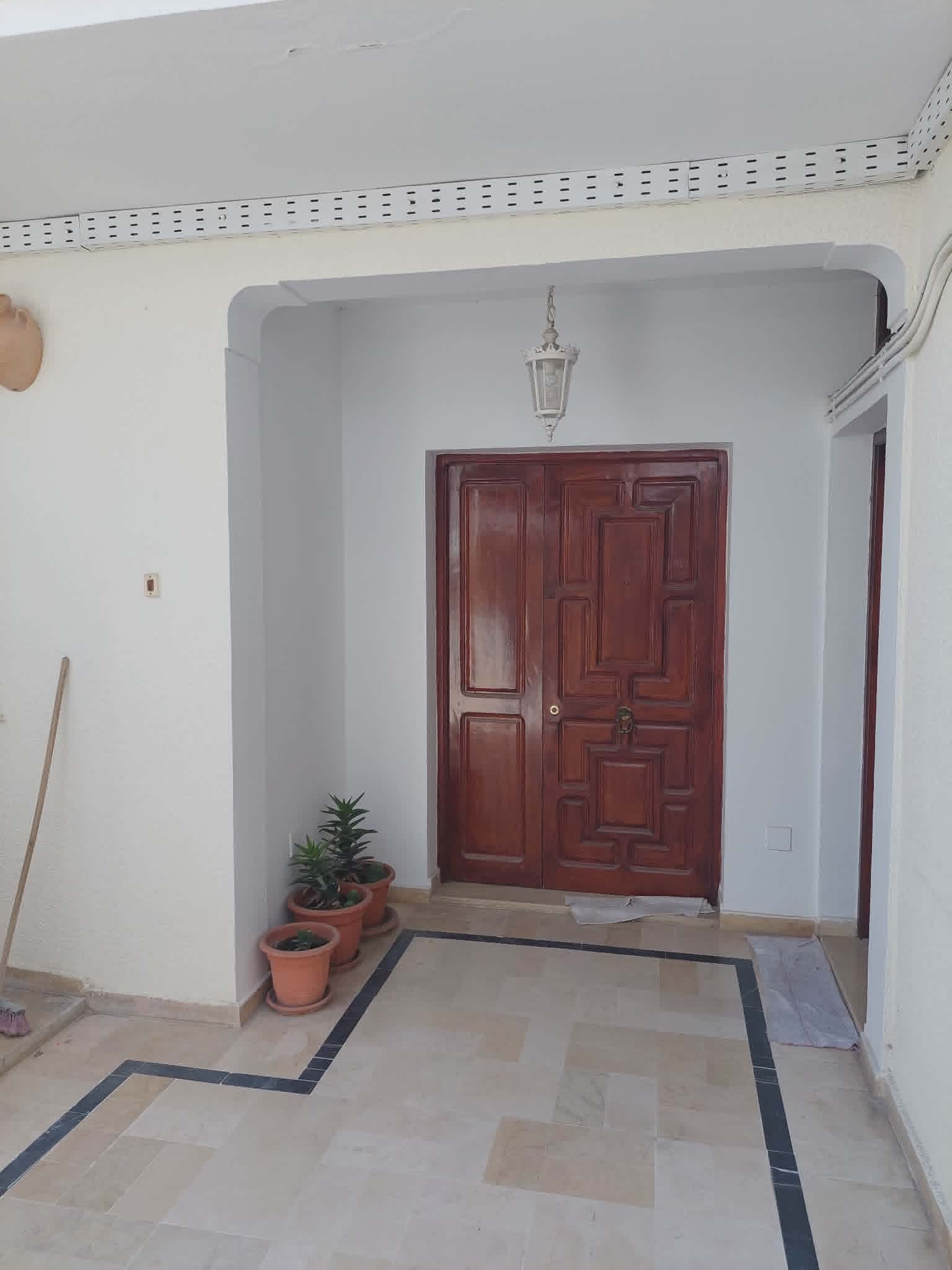 Cite El Khadra&nbsp;Cite El Khadra&nbsp;Location&nbsp;Appart. 2 pi�ces&nbsp;Etage rdc s 2