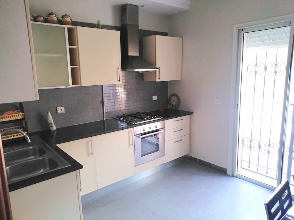 Ain Zaghouan&nbsp;Jardins de Carthage&nbsp;Location&nbsp;Appart. 3 pi�ces&nbsp;Duplex avec jardin aux jardin de carthage