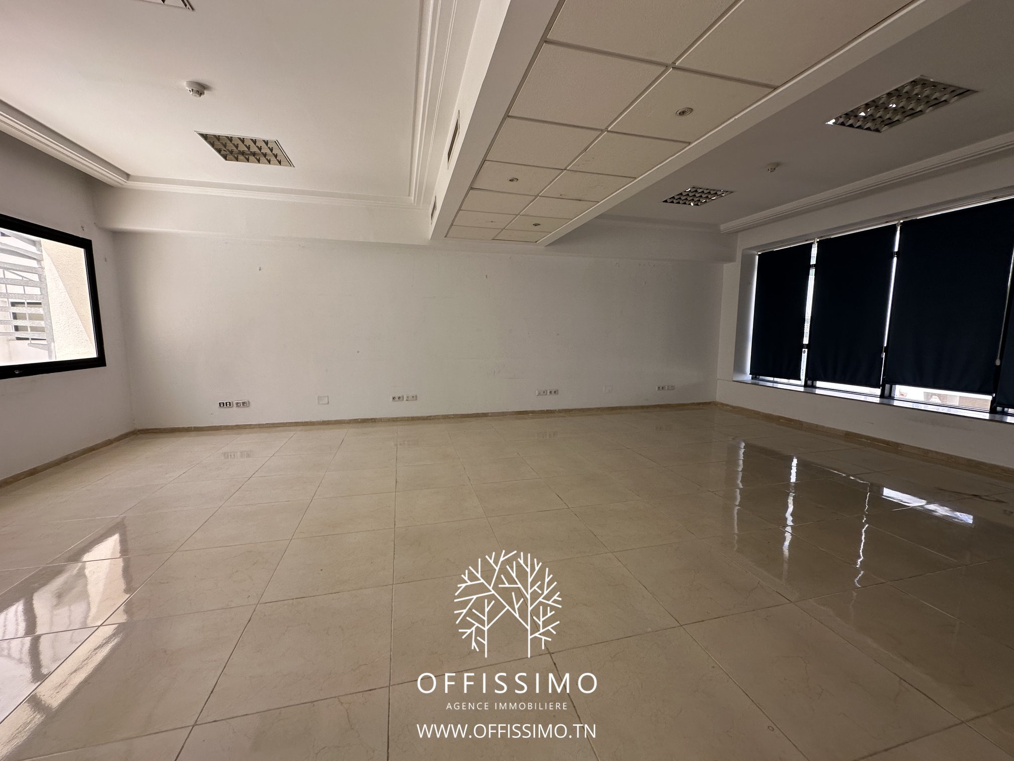 La Marsa&nbsp;Berge Du Lac&nbsp;Bureaux & Commerces&nbsp;Bureau&nbsp;Bureau au lac 1 disponible haut standing