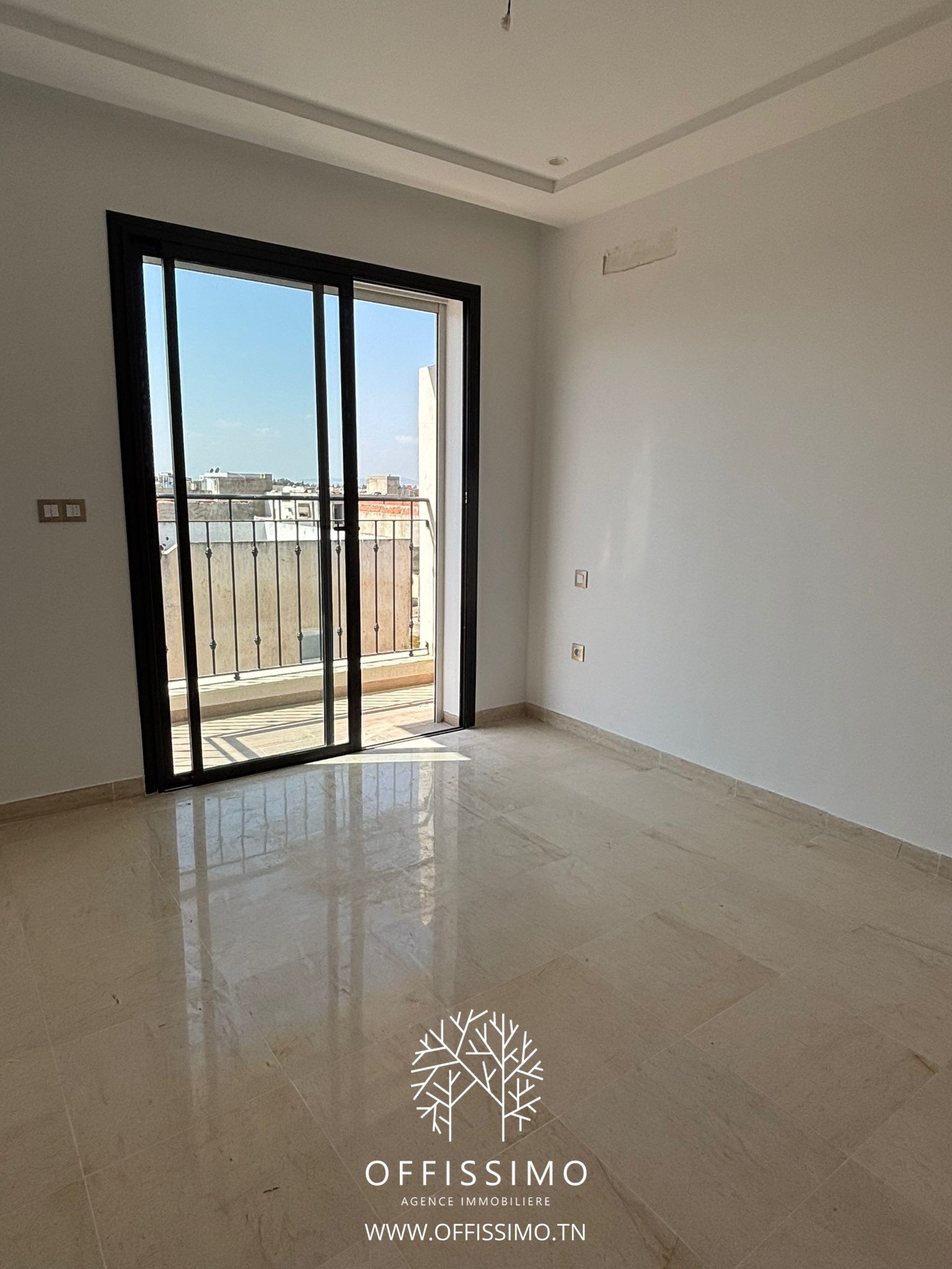La Marsa&nbsp;Marsa Ennassim&nbsp;Location&nbsp;Appart. 2 pi�ces&nbsp;S1 haut standing � disponible jamais habiter