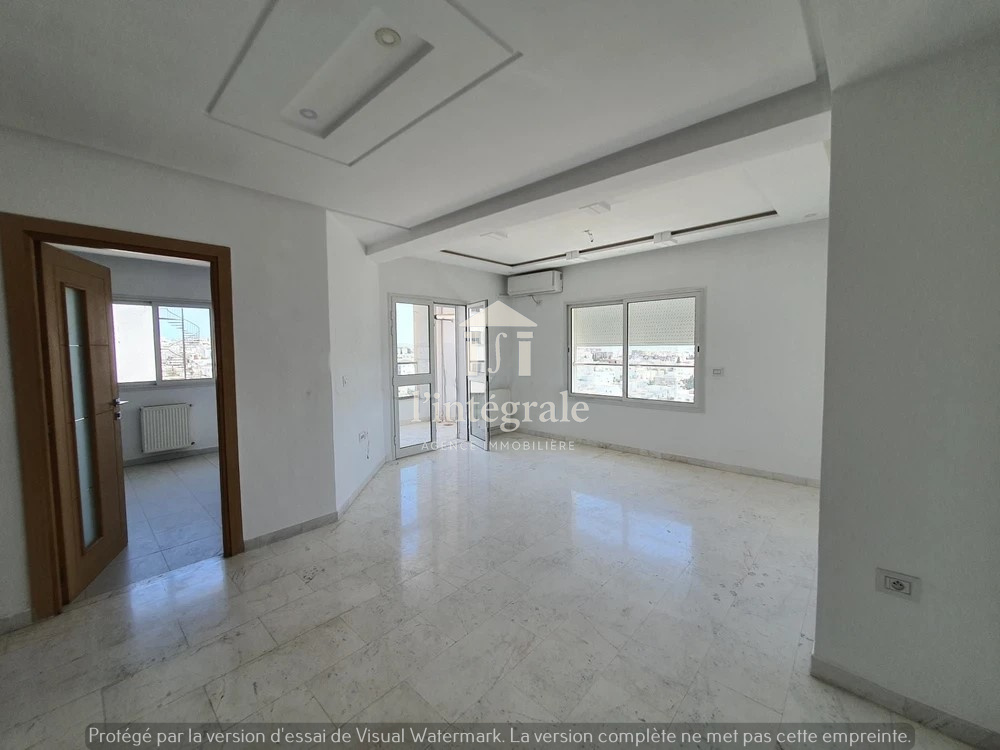 Ariana Ville&nbsp;Cite Ennasr 2&nbsp;Location&nbsp;Appart. 3 pi�ces&nbsp;Superbe appartement s2 avec vue imprenable