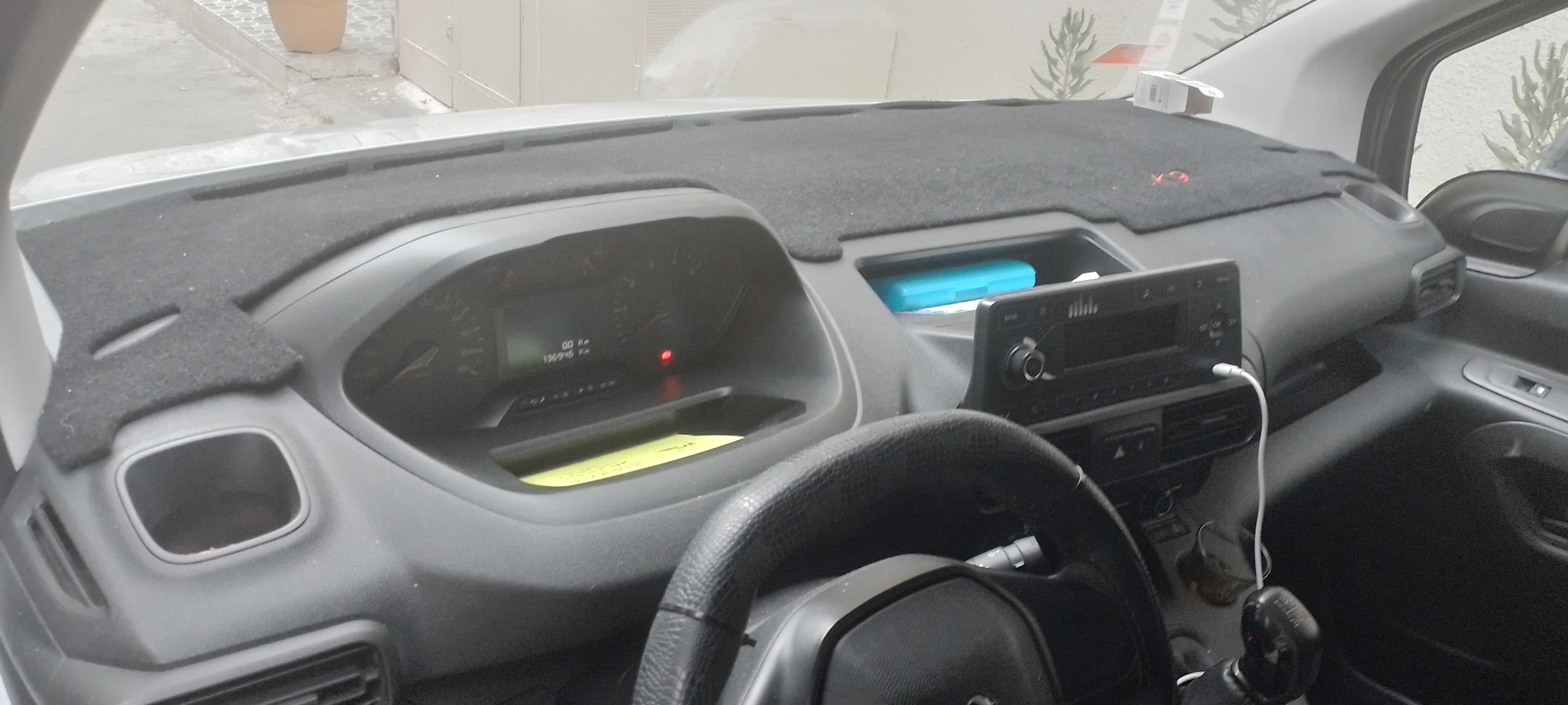 El Mourouj&nbsp;Bir El Kassaa&nbsp;Peugeot&nbsp;Partner&nbsp;Peugeot partner k9