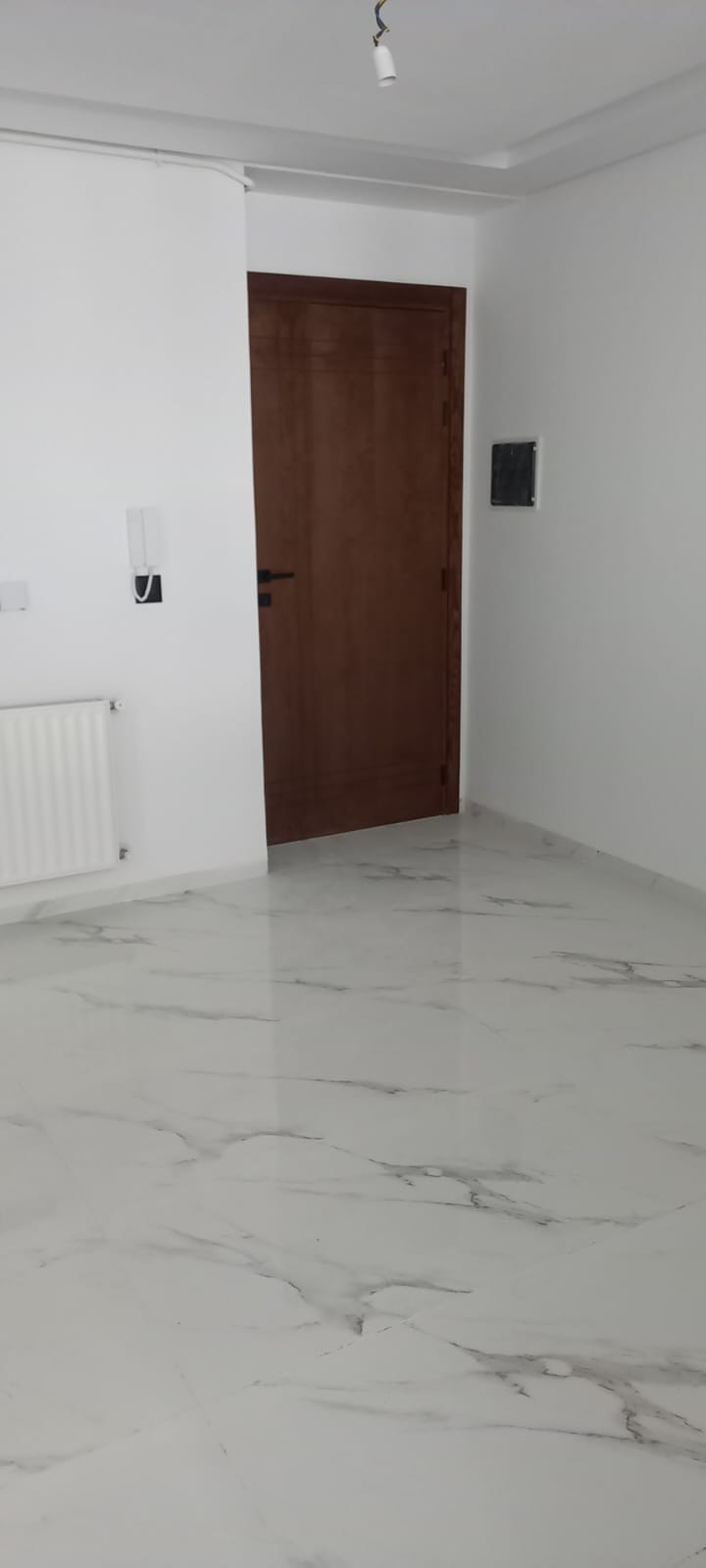 Ain Zaghouan&nbsp;Ain Zaghouan&nbsp;Location&nbsp;Appart. 1 pi�ce&nbsp;Appart s 1 situ� � jawhert kram ain zaghouane