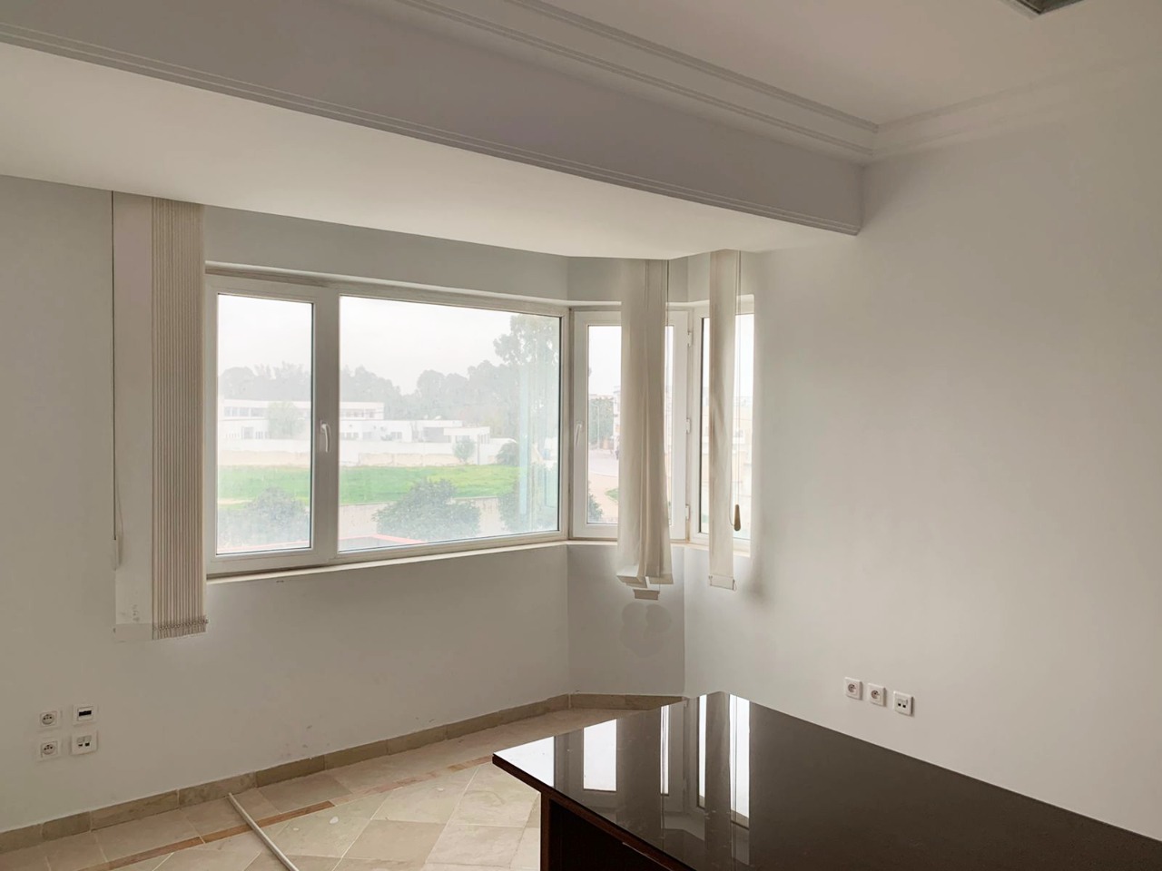 Ariana Ville&nbsp;Borj El Baccouche&nbsp;Bureaux & Commerces&nbsp;Bureau&nbsp;Ariana borj baccouch vnt bureau