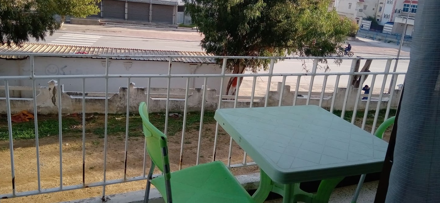 Bizerte Nord&nbsp;Bizerte&nbsp;Location vacances&nbsp;Appart. 3 pi�ces&nbsp;Appartement meubl� en face de la plage 1er �tage