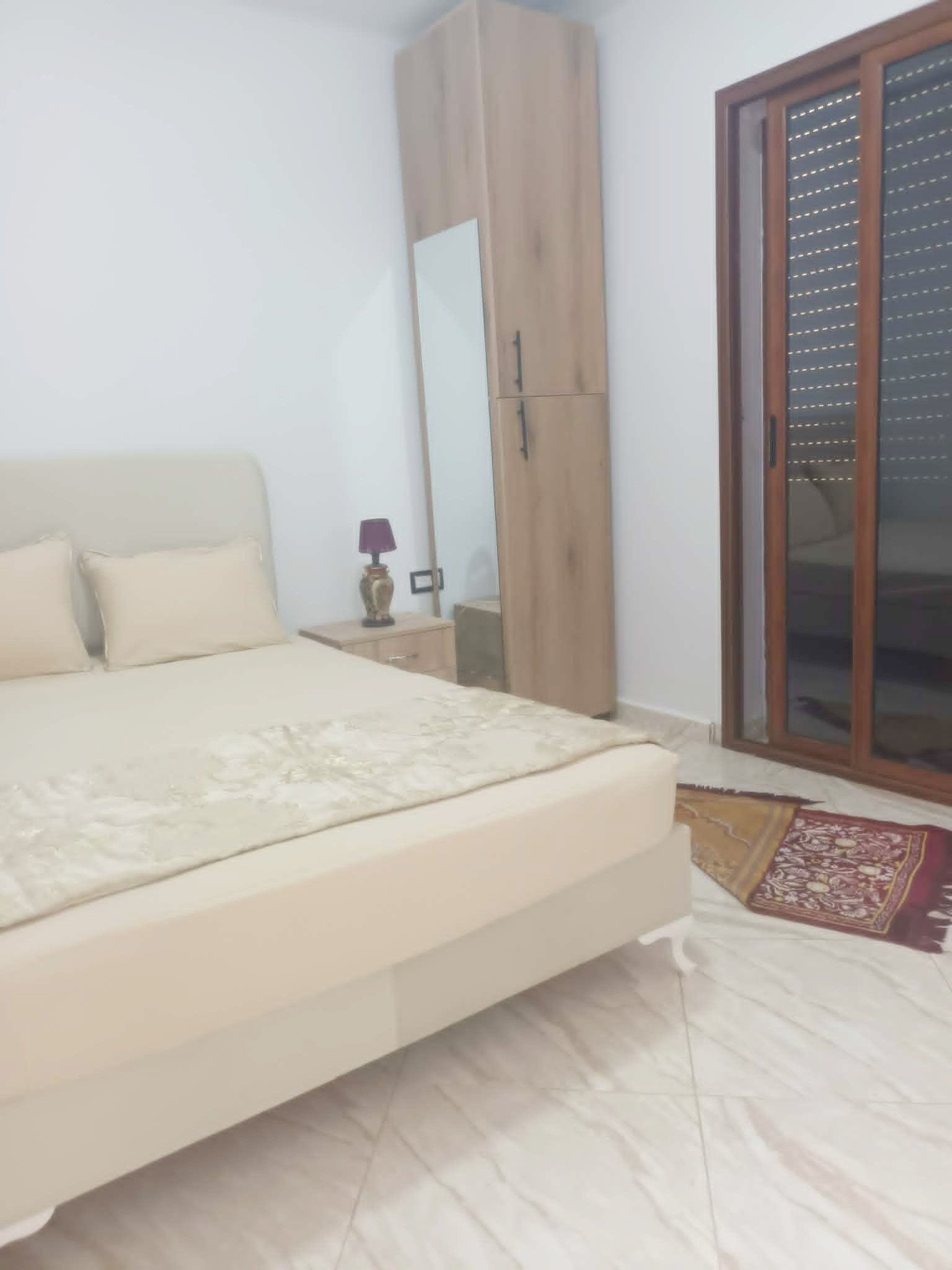Bizerte Nord&nbsp;Bizerte&nbsp;Location&nbsp;Maisons&nbsp;Un studio meubl� � l'ann�e au rdc corniche bizerte