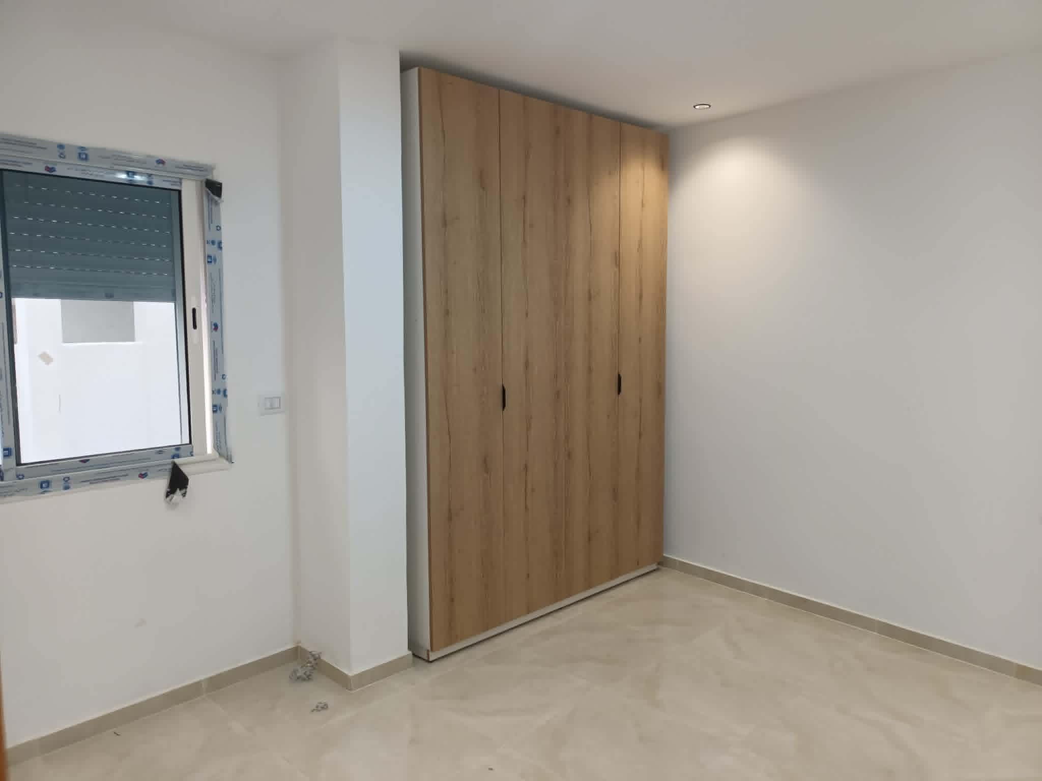 Bizerte Nord&nbsp;Bizerte&nbsp;Location&nbsp;Appart. 1 pi�ce&nbsp;Un super appartement neuf � corniche bizerte