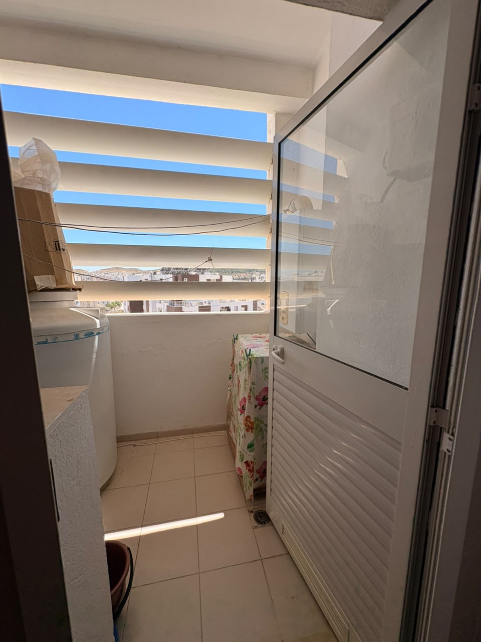 Raoued&nbsp;Cite El Ghazala 1&nbsp;Location&nbsp;Appart. 3 pi�ces&nbsp;Tres bel appt res emna