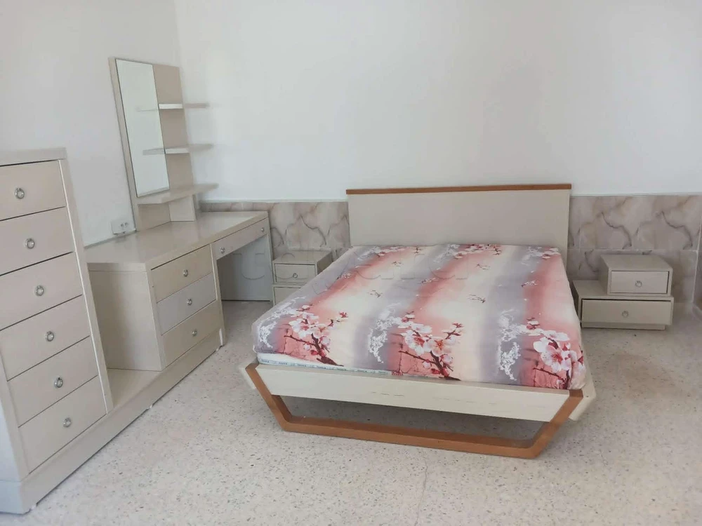 Raoued&nbsp;Ariana Essoughra&nbsp;Location&nbsp;Appart. 2 pi�ces&nbsp;Spacieux studio  a ariana essoughra