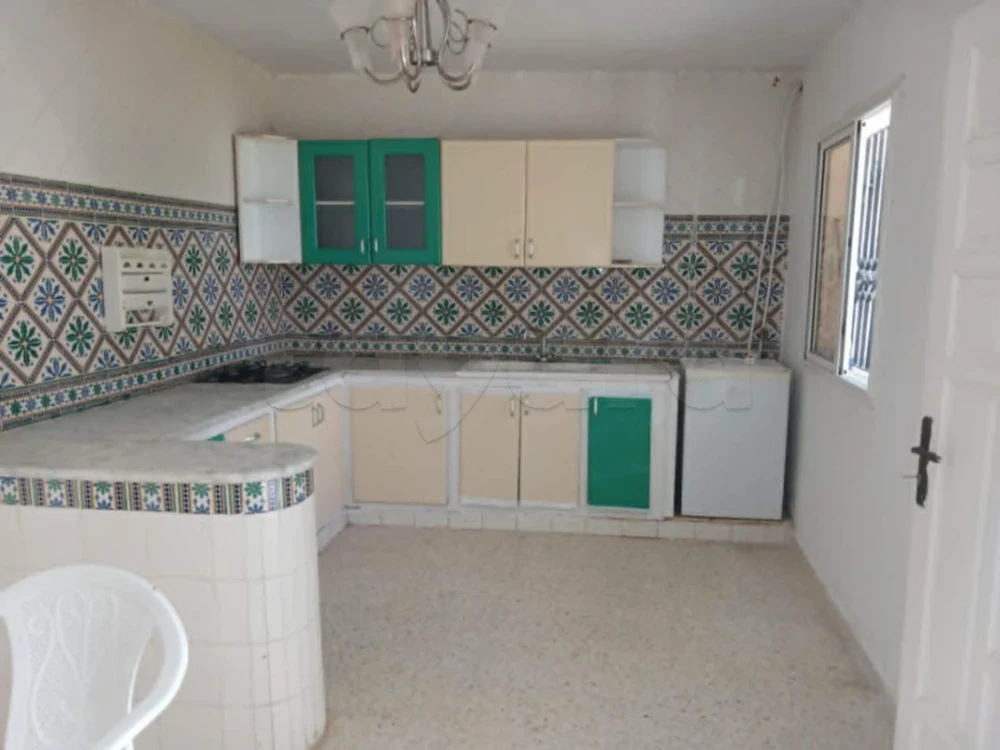 Raoued&nbsp;Ariana Essoughra&nbsp;Location&nbsp;Appart. 2 pi�ces&nbsp;Spacieux studio  a ariana essoughra