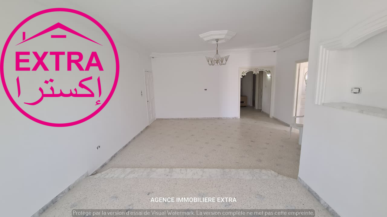 Nabeul&nbsp;Nabeul&nbsp;Location&nbsp;Appart. 4 pi�ces&nbsp;9eme etage de villa � nabeul