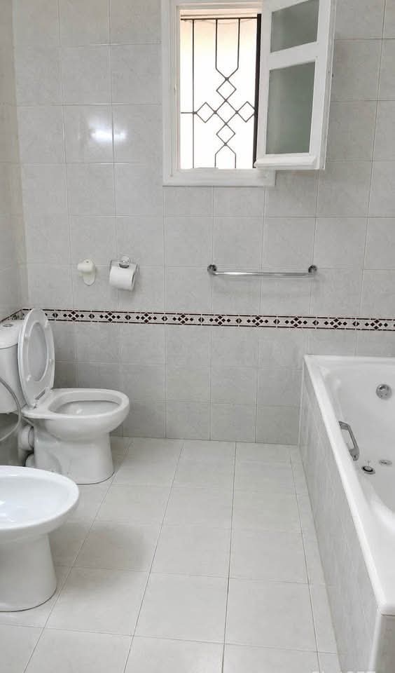 Location&nbsp;Appart. 5 pi�ces+