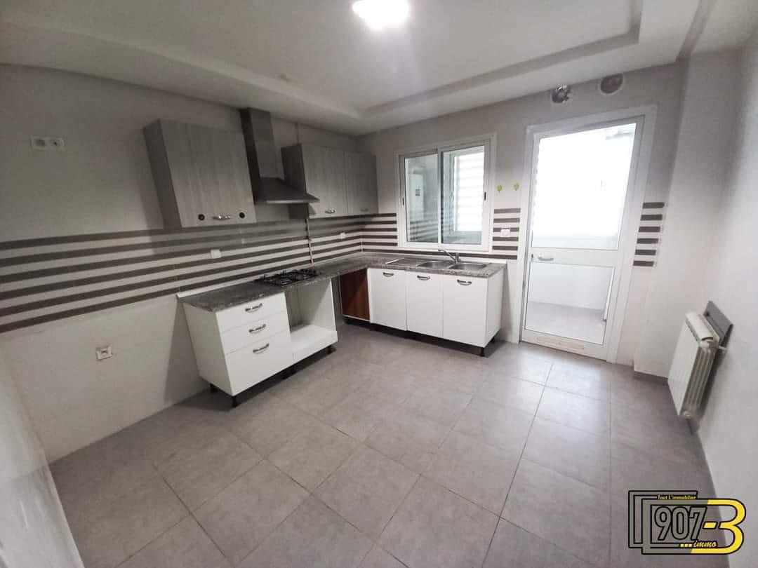 El Menzah&nbsp;El Menzah 9&nbsp;Location&nbsp;Appart. 2 pi�ces&nbsp;Un appartement s2 haut standing � el menzah 9c